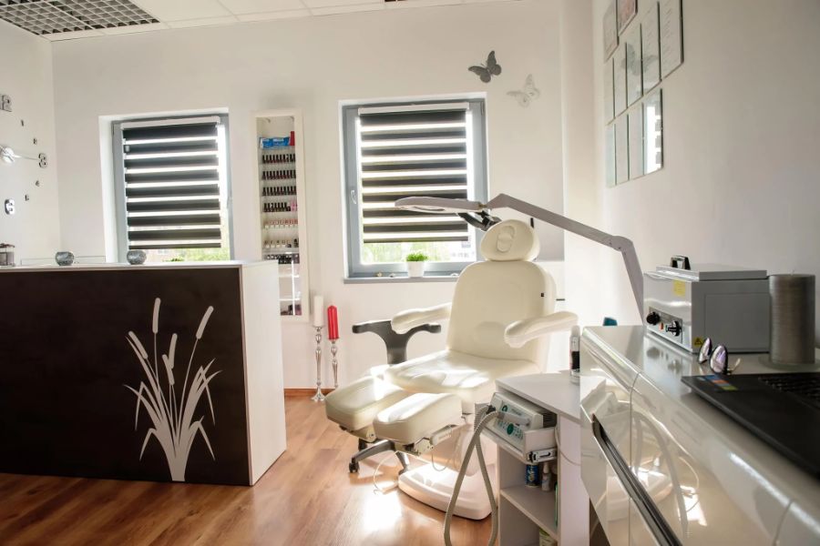 MM Medical – ošetrovacie kreslo a čakáreň